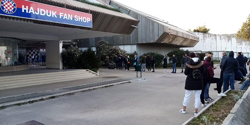 OGROMAN INTERES: Noćas prodano 5.000 ulaznica za Dinamo, u redu se čeka od ranog jutra
