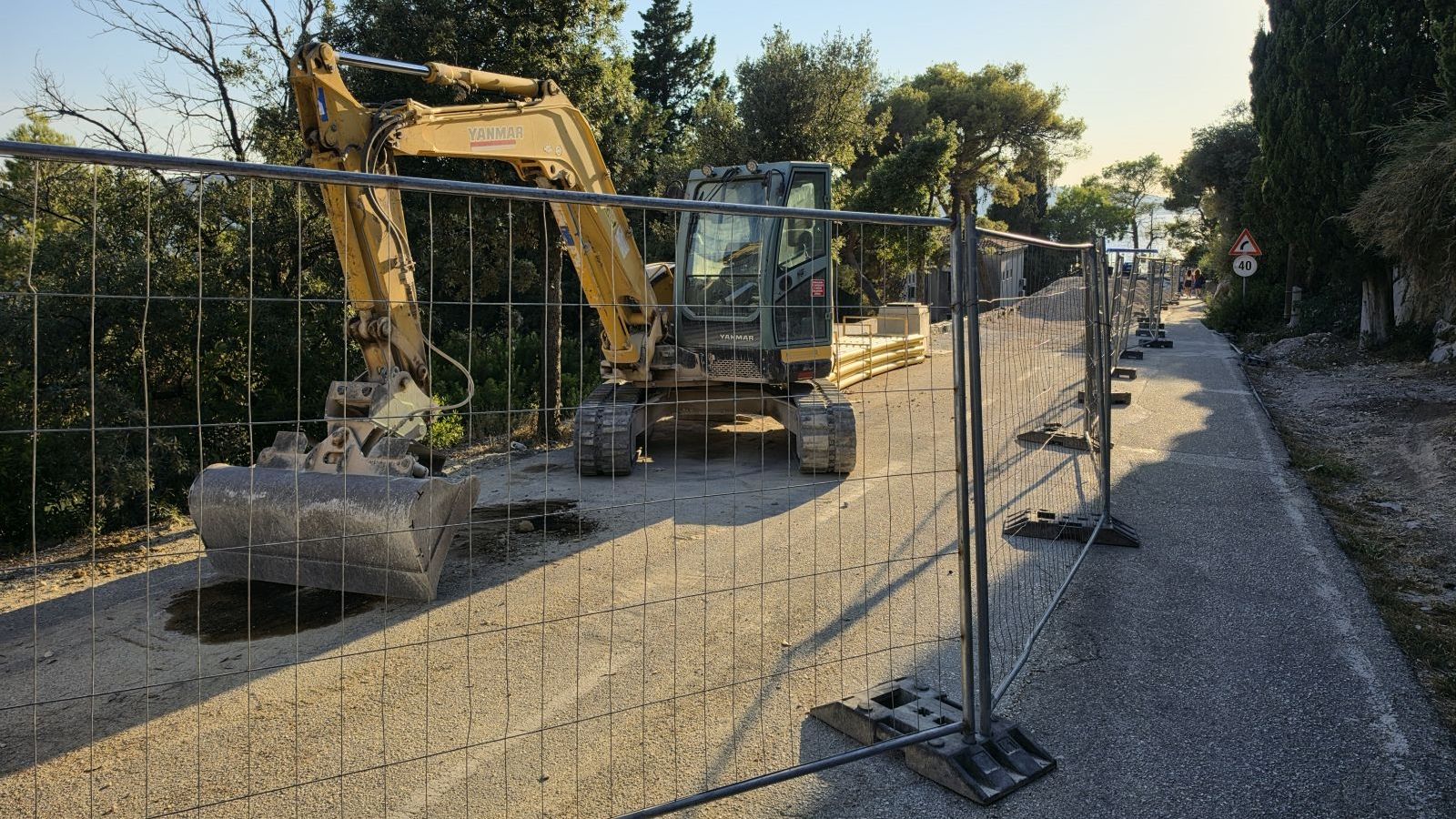 FOTOGALERIJA Oko Marjana i dalje bez prolaza automobilima