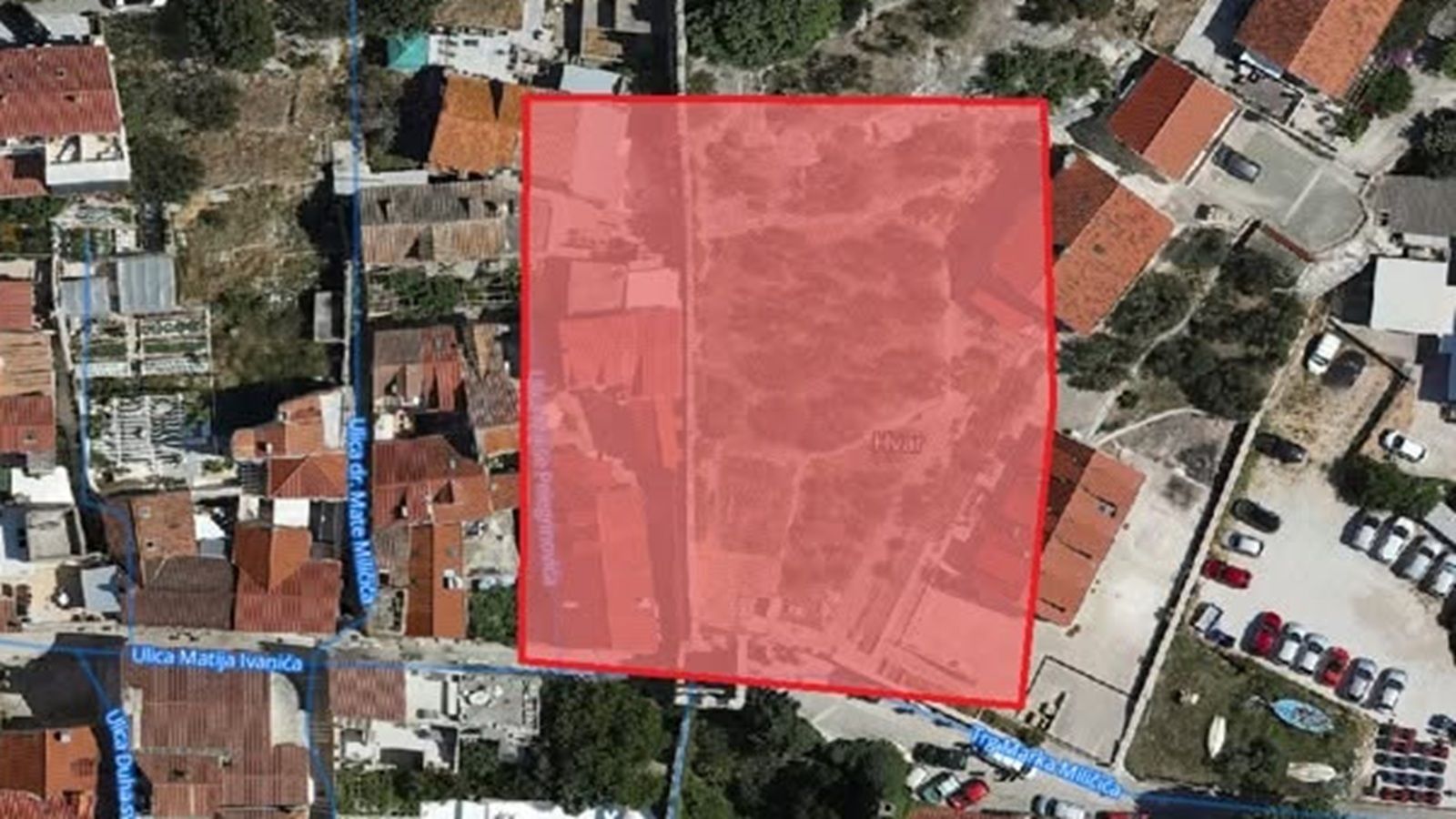 Istočnim gradskim zidinama Hvara prijeti urušavanje
