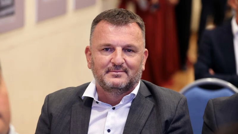 Petar Škorić pita Pupovca gdje je dr. Ivan Šreter