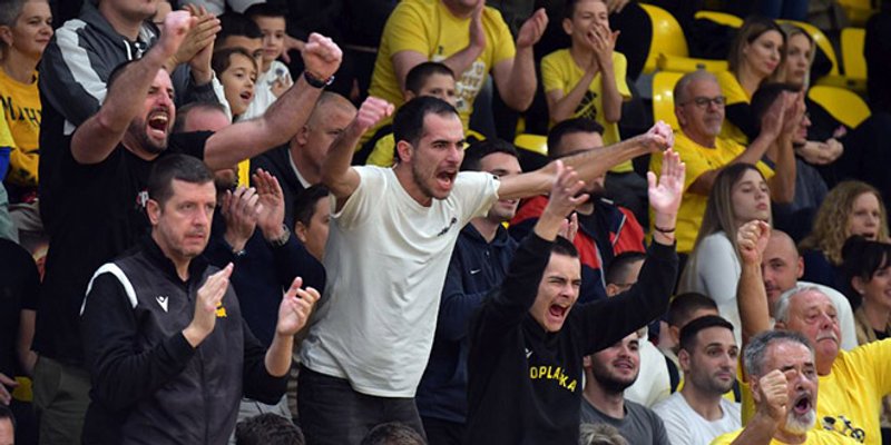 KO(Š)MENTAR: Split se budi, čeka nas bespoštedna bitka za startnu jedinicu uoči razigravanja