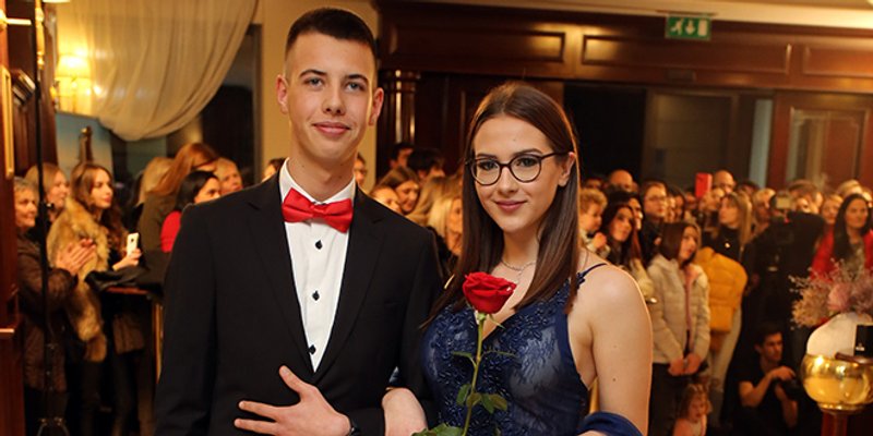 FOTOGALERIJA: Maturalna večer Pomorske škole Split