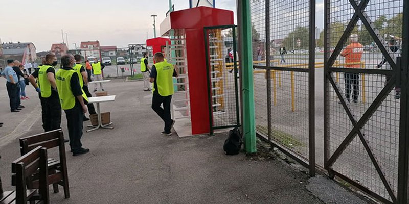 POSLJEDICA NEBULOZNE ODLUKE HNS-a: U Gorici ne daju ulazak gledateljima s prebivalištem u Dalmaciji