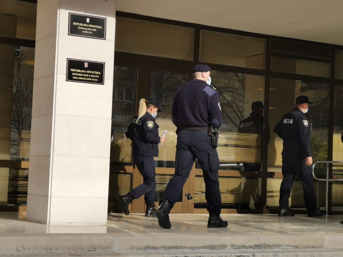 PRIJETNJA LIKVIDACIJOM? Filip Zavadlav i pratnja na suđenju su nosili pancirke!