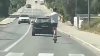 VIDEO Romobilom kroz Kaštela 70 km/h! 'Znaju li roditelji što im djeca rade?'