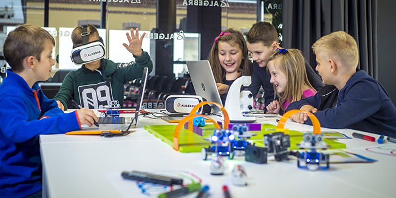 Mali digitalci vole Digitalnu akademiju 4.0! 