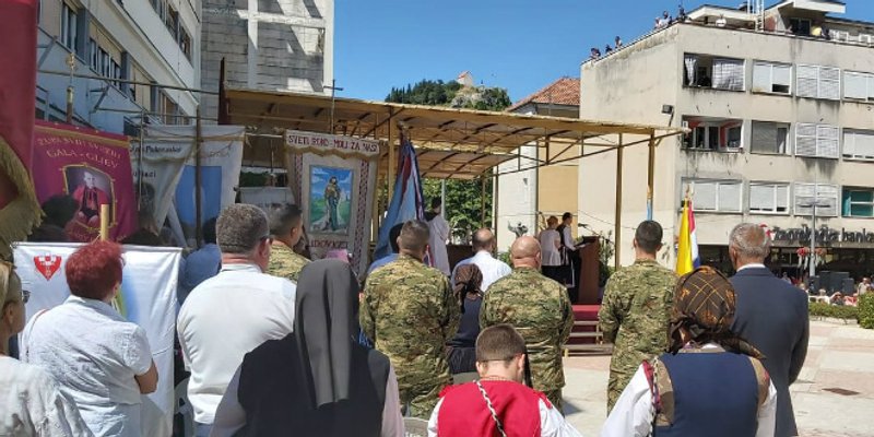 PROPOVIJED U SINJU Mons. Barišić: Danas se senzacije i skandali bolje prodaju, a o dobru se premalo govori