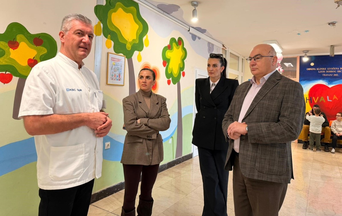 Učenici i djelatnici OŠ Bol donacijom pomogli malim pacijentima splitske bolnice