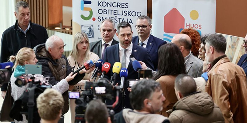 JUBILARNI KONGRES OBITELJSKOG SMJEŠTAJA: 'Nema kvalitetnog turizma bez kvalitete života naših sugrađana'