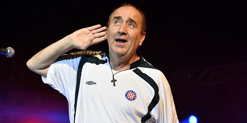 TOTALNI SHOW Pogledajte kako je reagirao Grdović kada je čuo da je Rakitić potpisao za Hajduk