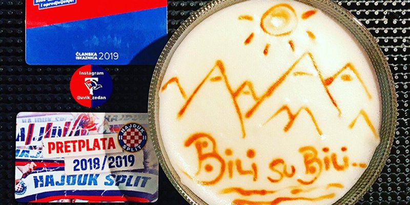 Našli smo konobara koji radi kave s hajdučkim porukama: 'Tko god ima člansku iskaznicu, ne treba ništa platiti!'