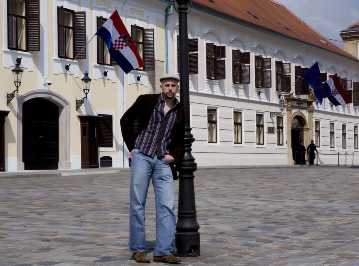 SPLIĆANI VANI VS. STRANCI U SPLITU 'Na roštilju u Argentini pustio sam prijateljima Oliverove pjesme, kasnije je postao moj susjed'