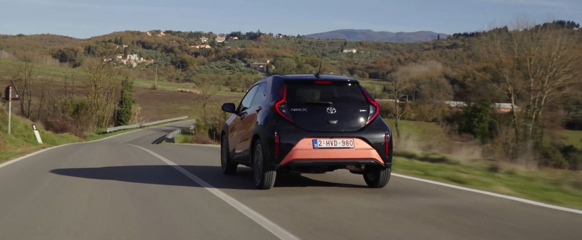 [TEST AUTA] Toyota kompakti – Usporedba modela Aygo X i Yaris