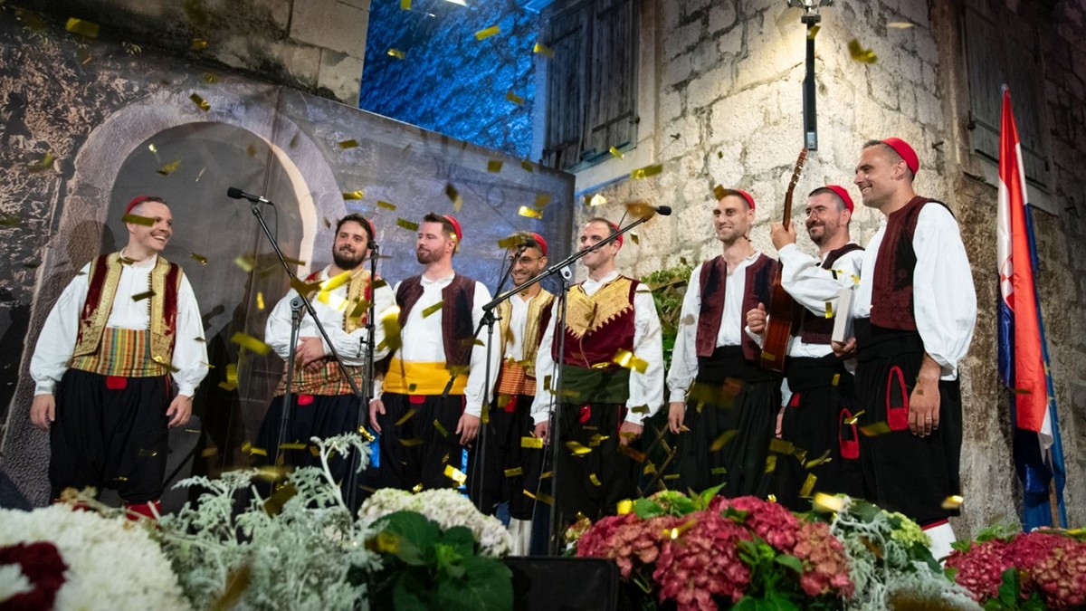 FOTOGALERIJA Na vrhu klapskog Olimpa: Kaše i Omiš pobjednici jubilarnog Omiškog festivala