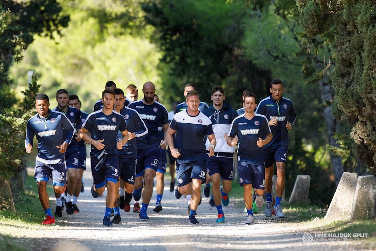 Igrači Hajduka na Braču