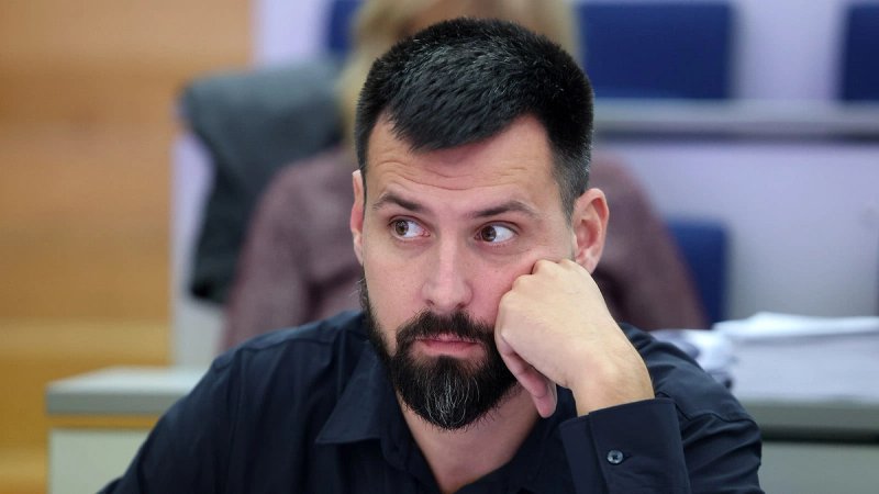BIVŠI DOGRADONAČELNIK PROTIV AKTUALNE 'Matea Dorčić je u ovom mandatu samo privjesak za protokole'
