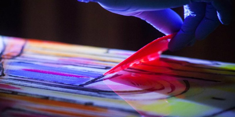 15 APOSTOLOVA Umjetnici oslikali stolove kluba Azimut, sve je spremno za subotu