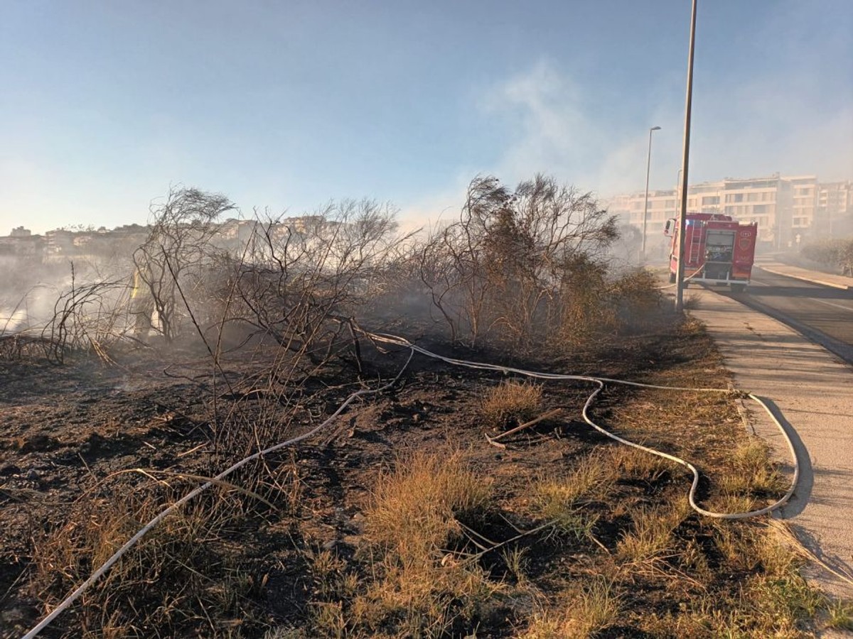 Požar na Duilovu | foto: Veljko Martinović