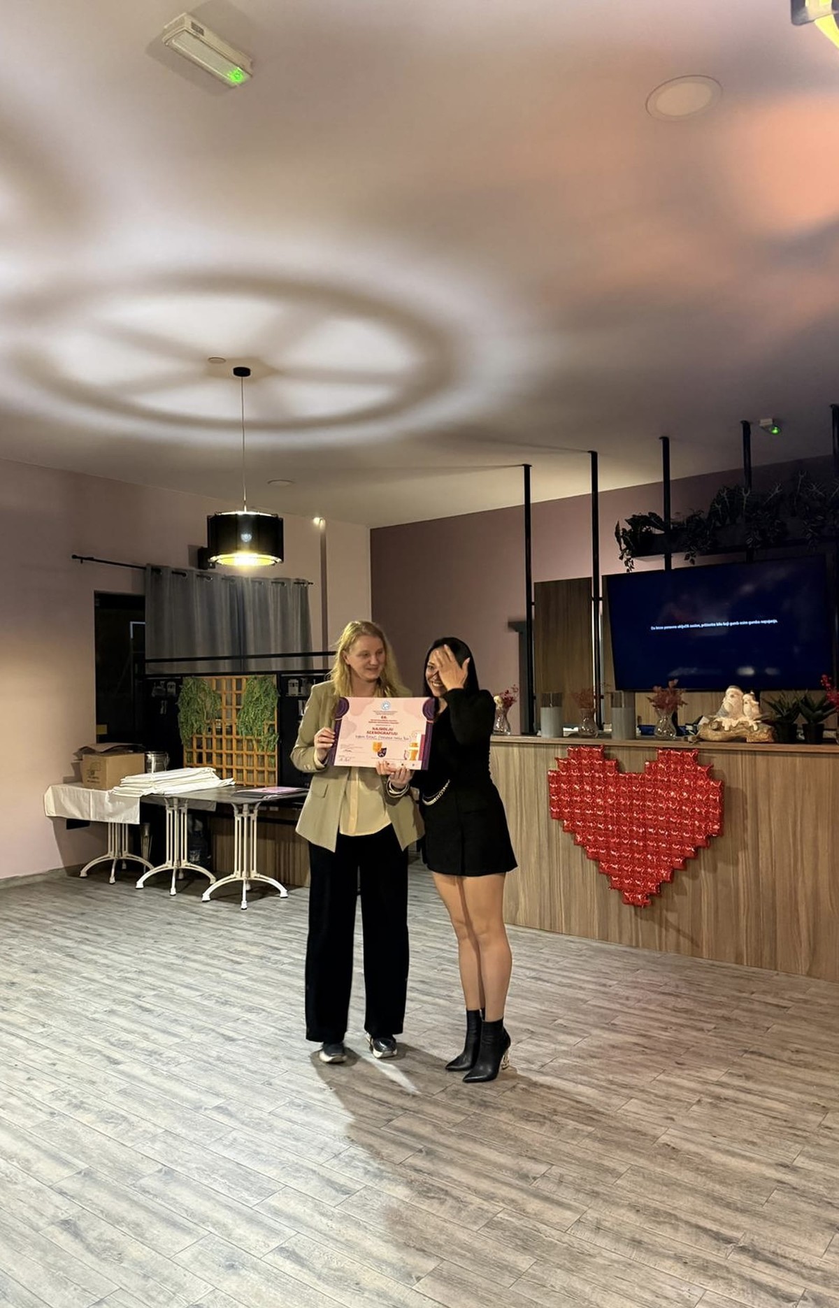 FOTO Kaštelanskom kazalištu pripale čak četiri nagrade 