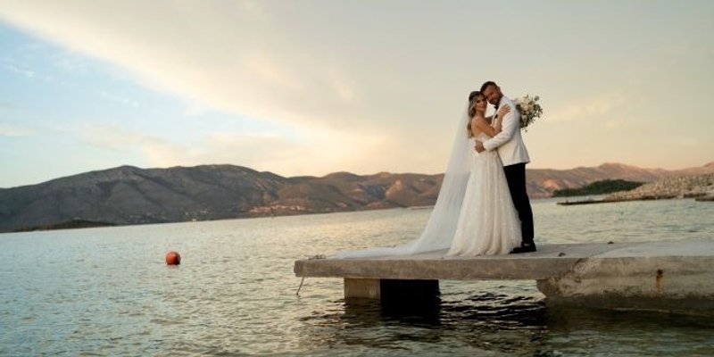 Pravila igre imaju novu pjesmu 'Umrijet' za ljubav', u spotu nikad viđeni kadrovi s vjenčanja članova benda