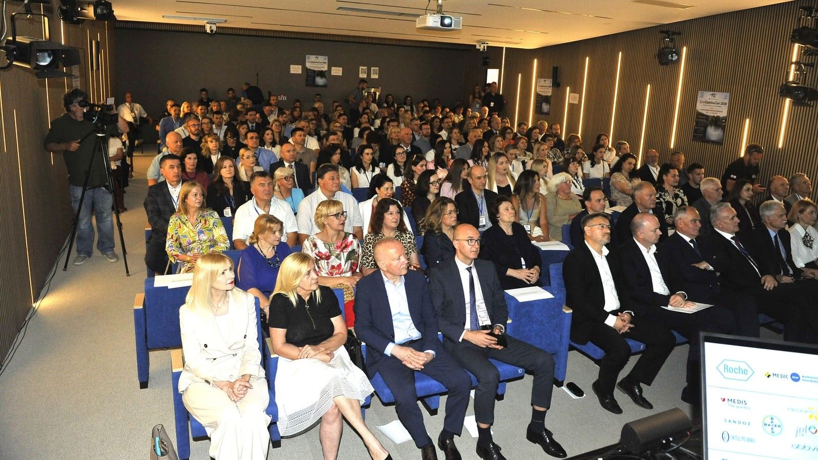 Hrvatski oftalmolozi koji djeluju u vodećim svjetskim medicinskim centrima okupili se u Solinu: 'Izniman događaj'