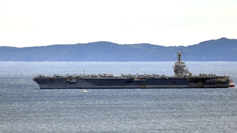 GRAĐANSKA INICIJATIVA O UPLOVLJAVANJU AMERIČKOG BRODA 'Split nije vojna luka, Split je turistički grad'