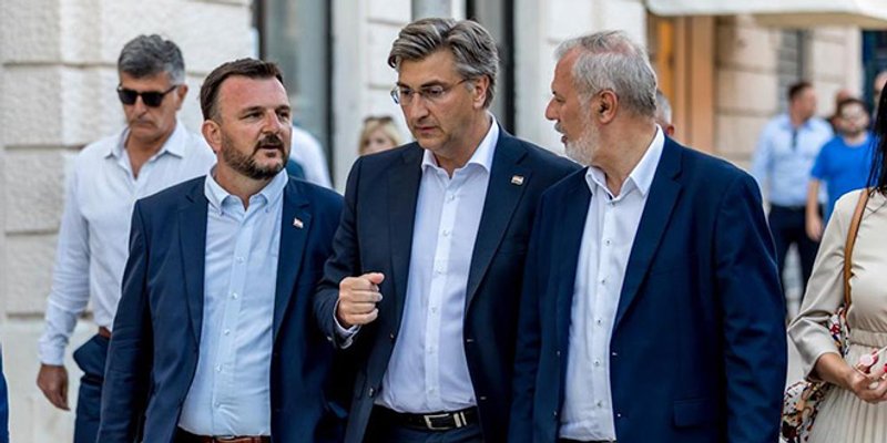 Škorićev pad već je postalo neugodno gledati
