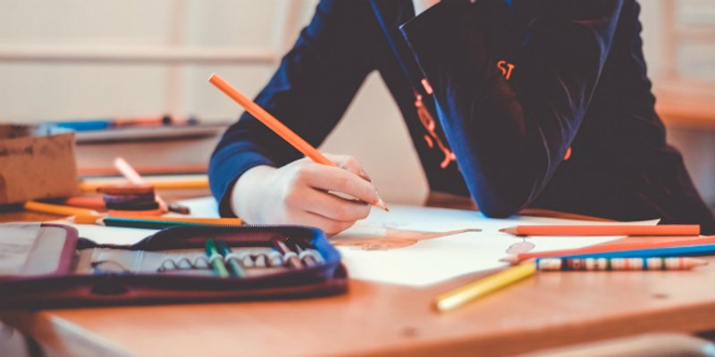 PRVAŠIĆI NA VJERONAUKU CRTALI NEVJERNIKE?! Škola provodi istragu, Biskupija tvrdi da učiteljica nije nikoga htjela povrijediti