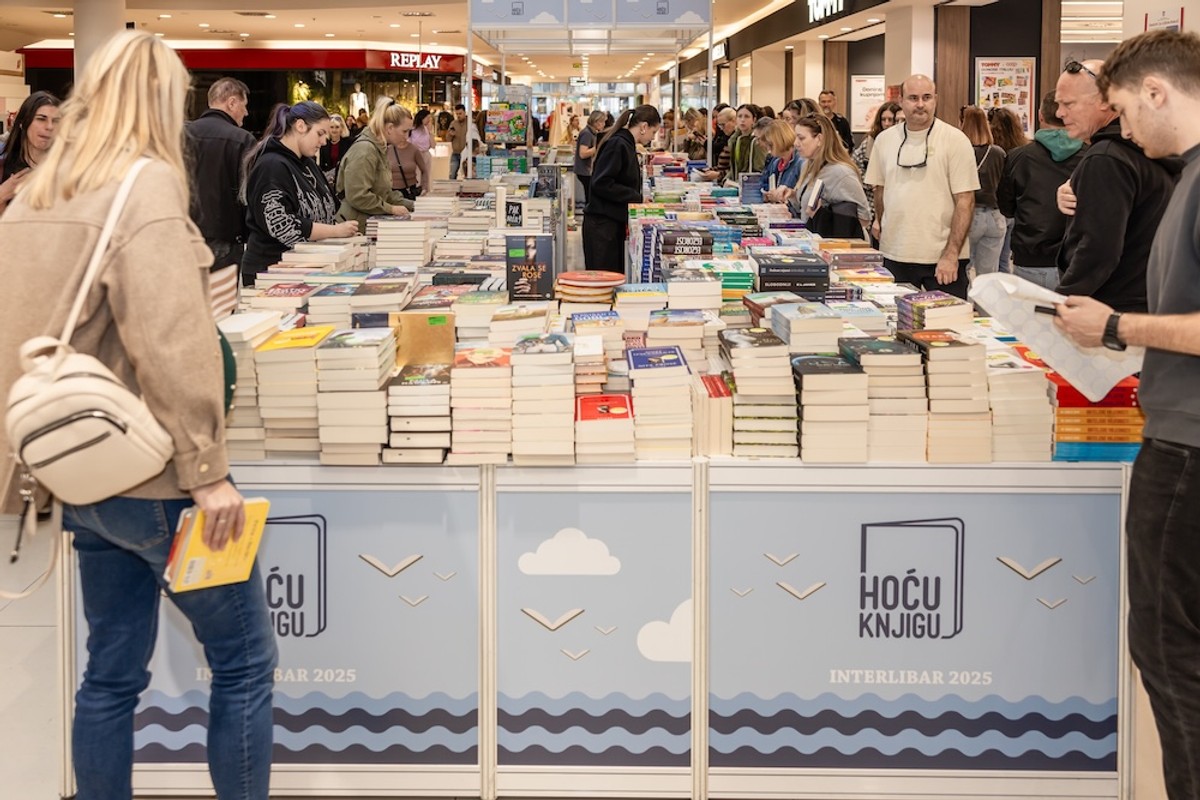 Vikend u Jokeru u znaku Petnaestice, knjiga i popusta!
