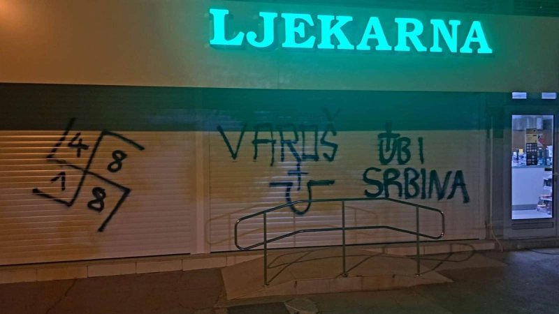 Grafiti na ljekarni: 'Ubi Srbina' i ustaško znakovlje