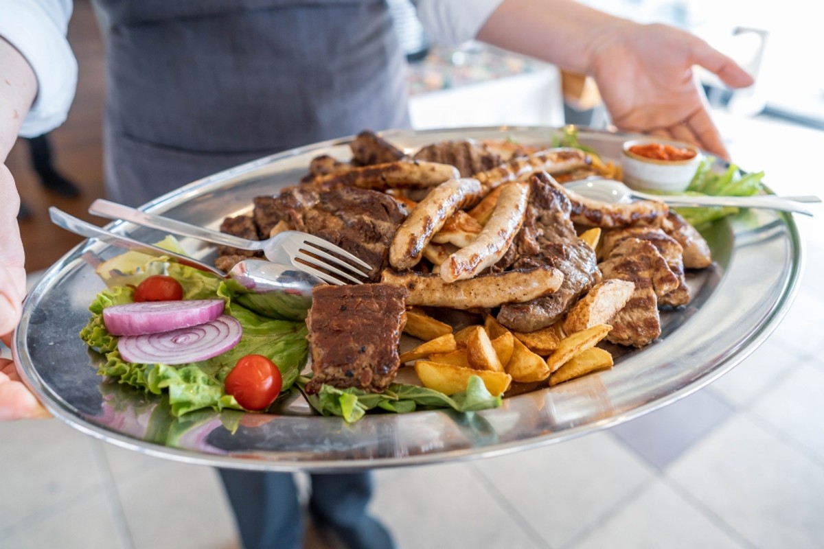 Marende u restoranu Velum