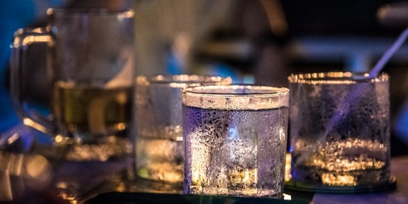 SERIJSKI TROVAČI: Ljudima u pića ubacivali klozapin koji u kombinaciji s alkoholom izaziva naglu smrt