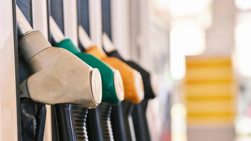 SPLITSKI EKONOMIST: Skok cijena goriva mogao bi pokrenuti novi val poskupljenja, Vlada može intervenirati kroz trošarine