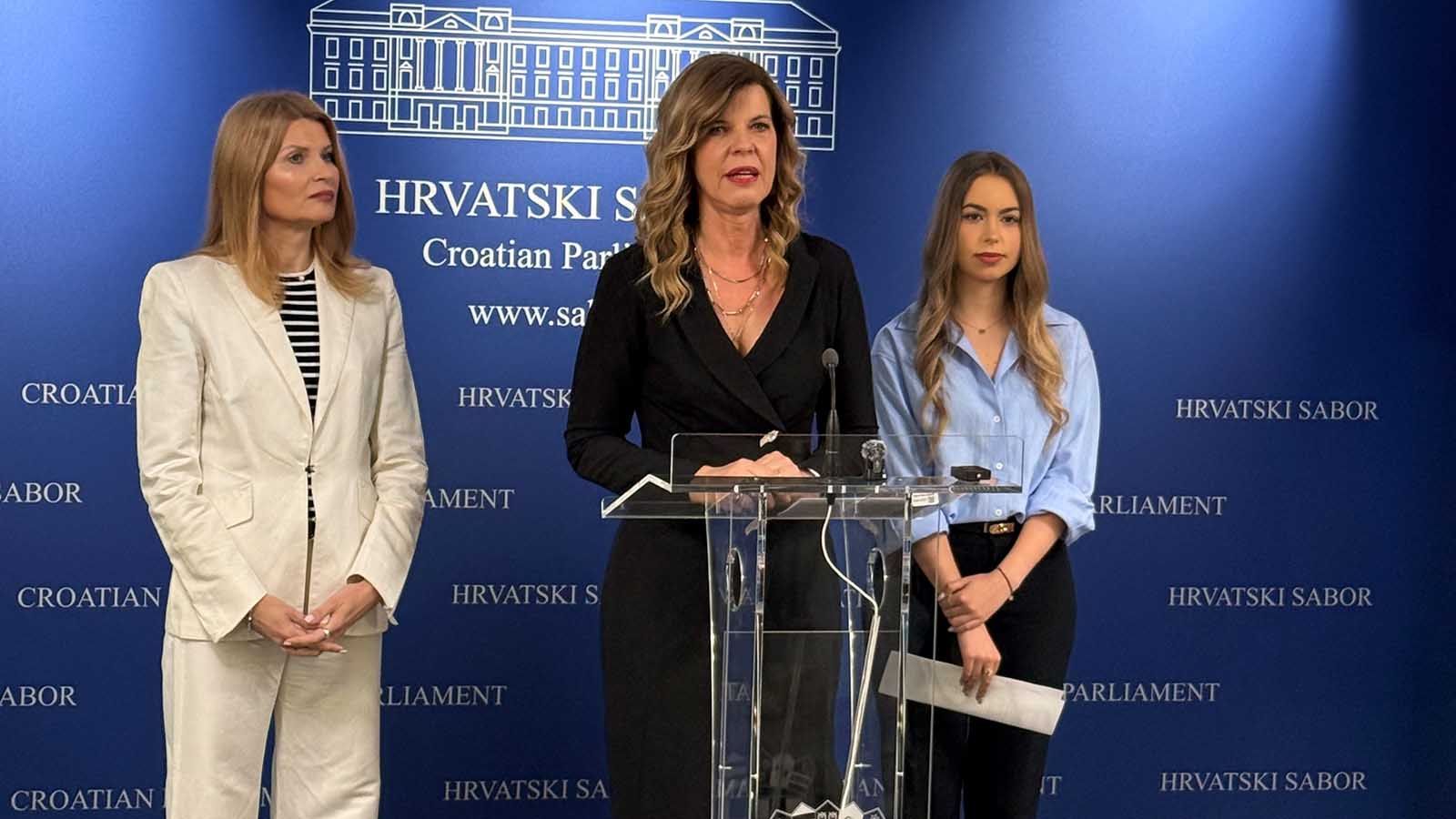 SDP-ovke UPOZORAVAJU: Djeci moramo zabraniti energetska pića!