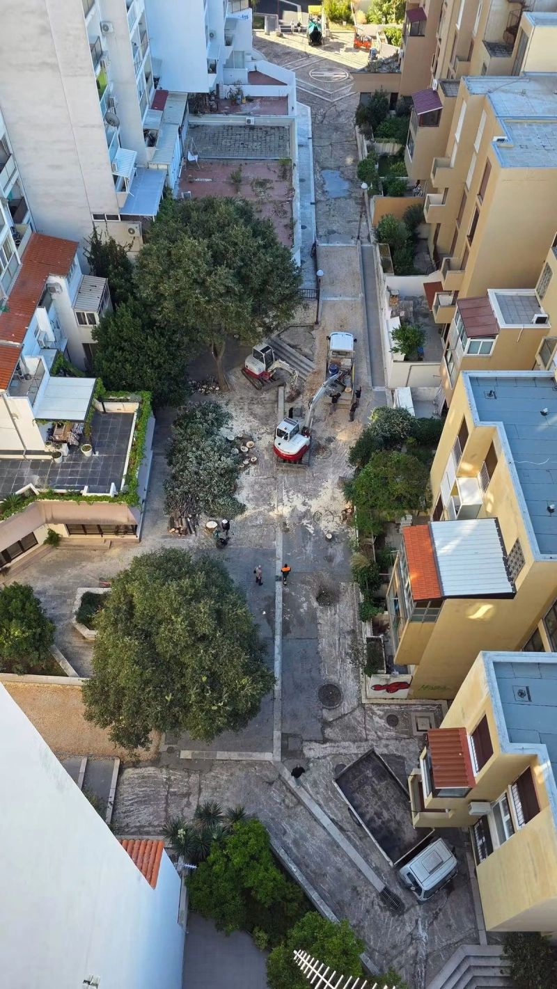 FOTO Stanovnici splitskog kvarta napravili uzbunu zbog sječe stabala, stiglo objašnjenje nadležnih 
