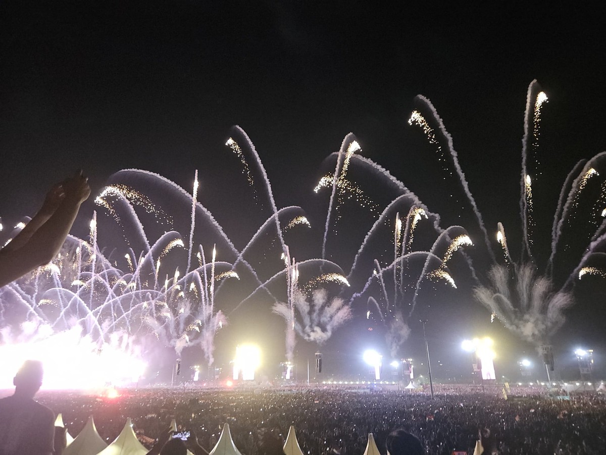 ZAVRŠIO KONCERT NA HIPODROMU Thompson: 'Ovo će se pamtiti!'