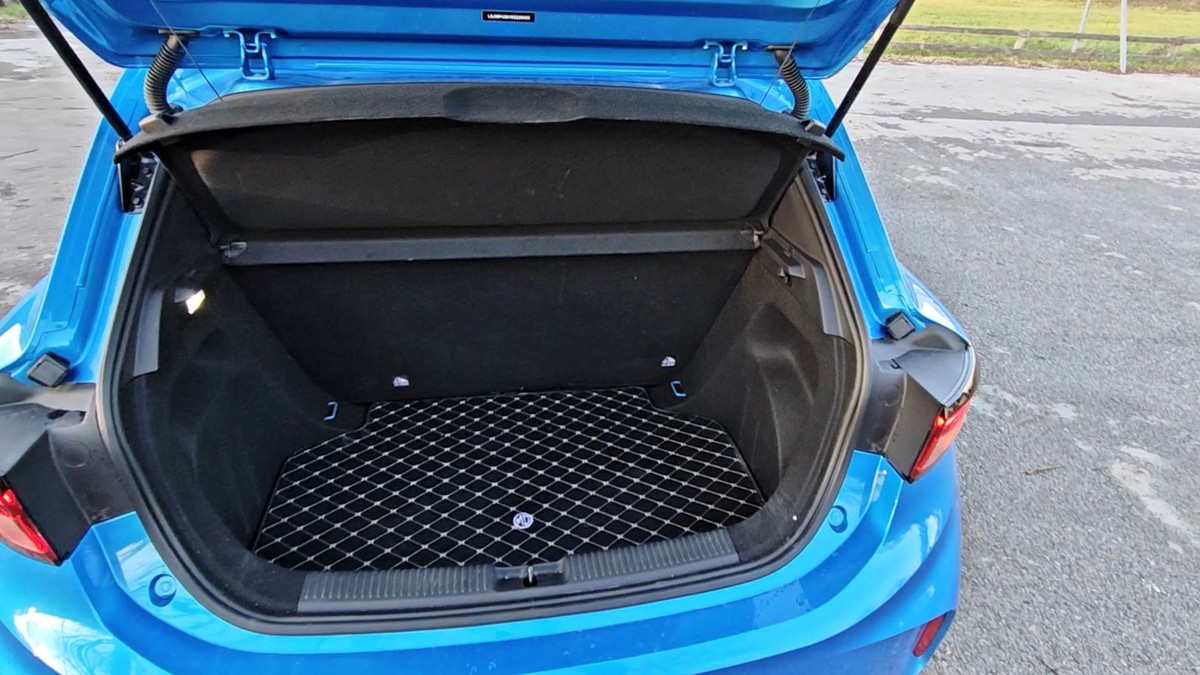 [TEST AUTA] MG3 Hybrid 1,5 – štedljivo i praktično gradsko vozilo