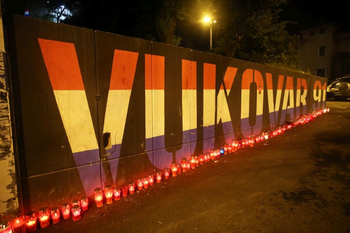 Mimohod u Vukovarskoj ulici | Foto: Veljko Martinović