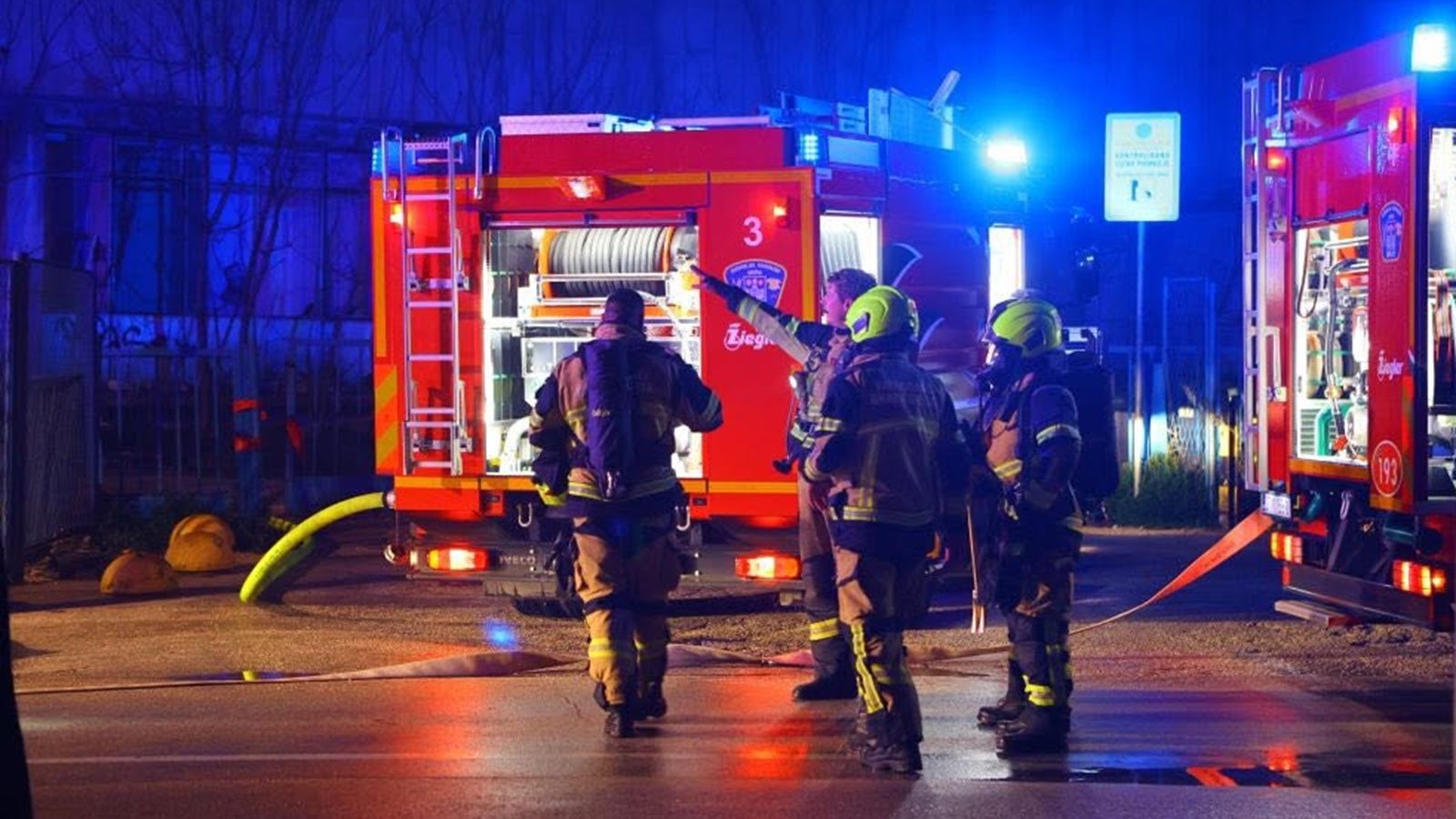 Na splitskom autobusnom terminalu Sukoišan planulo stablo