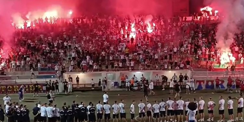 VIDEO Provjerite koju je pjesmu poveo Livaja na Torcida kupu