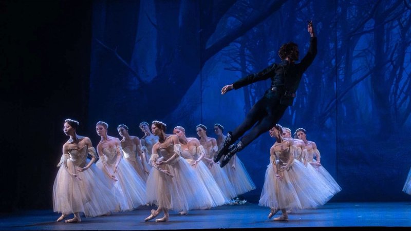 Legendarna 'Giselle' pod otvorenim nebom: Dvije izvedbe na 72. Splitskom ljetu