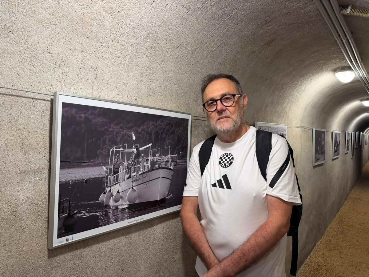 Izložba na Biševu