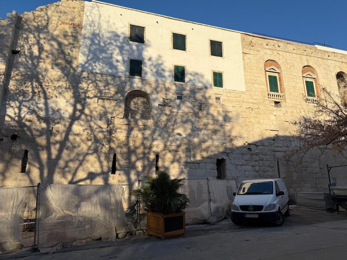 Obnova fasade na Dioklecijanovoj palači