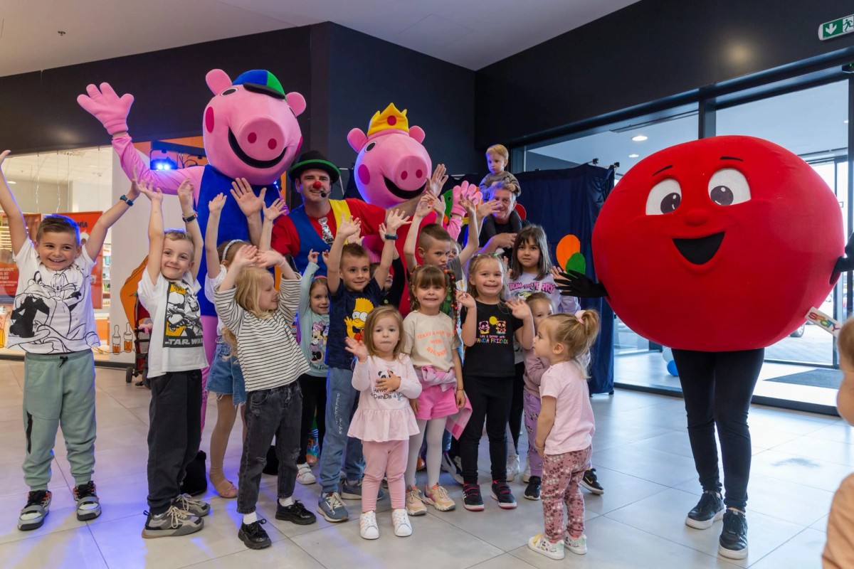 SPOT shopping mall Makarska slavi 3. rođendan