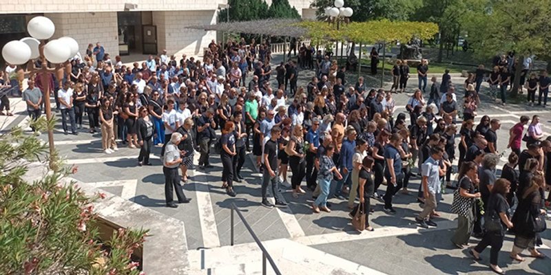 FOTO/VIDEO Na Lovrincu pokopana žena koja je smrtno stradala u Kauflandu