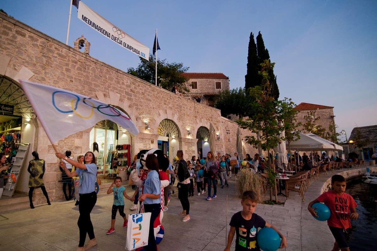 Međunarodna dječja Olimpijada - Bol