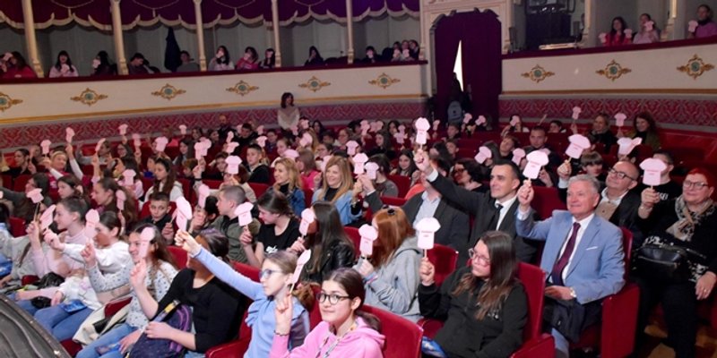 Prigodnim programom u Šibeniku obilježen Dan ružičastih majica