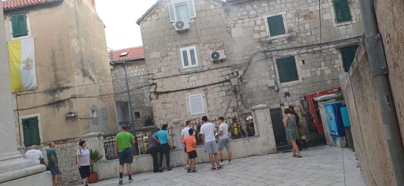 FOTO/VIDEO Planuo stan u starom dijelu Splita