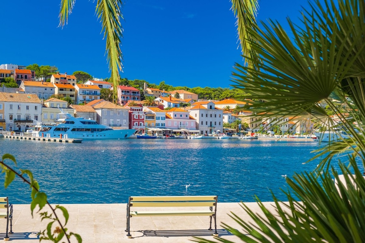 Ovo su Hrvatima omiljena mjesta za odmor na Jadranu - uživajte prije ljetnih gužvi
