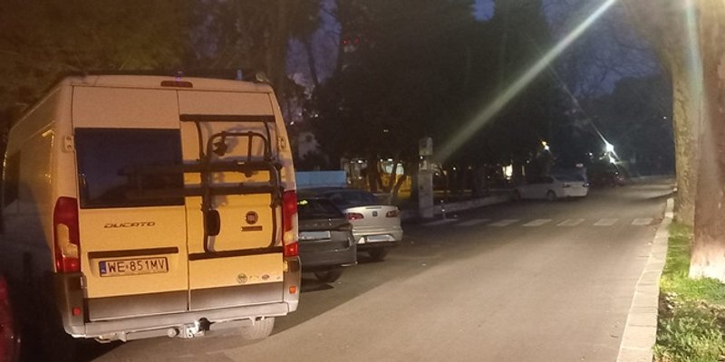PROBLEMI NA BAČVICAMA Poljski kombi zapriječio prolaz Prometovom autobusu